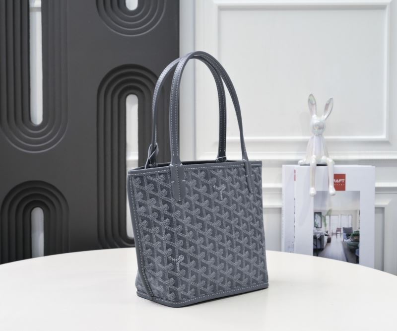 Goyard Shopping Bags